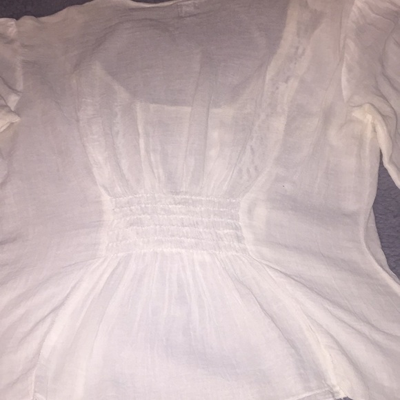 Crocheted and Linen Boho Top with flared sleeves - Picture 6 of 8